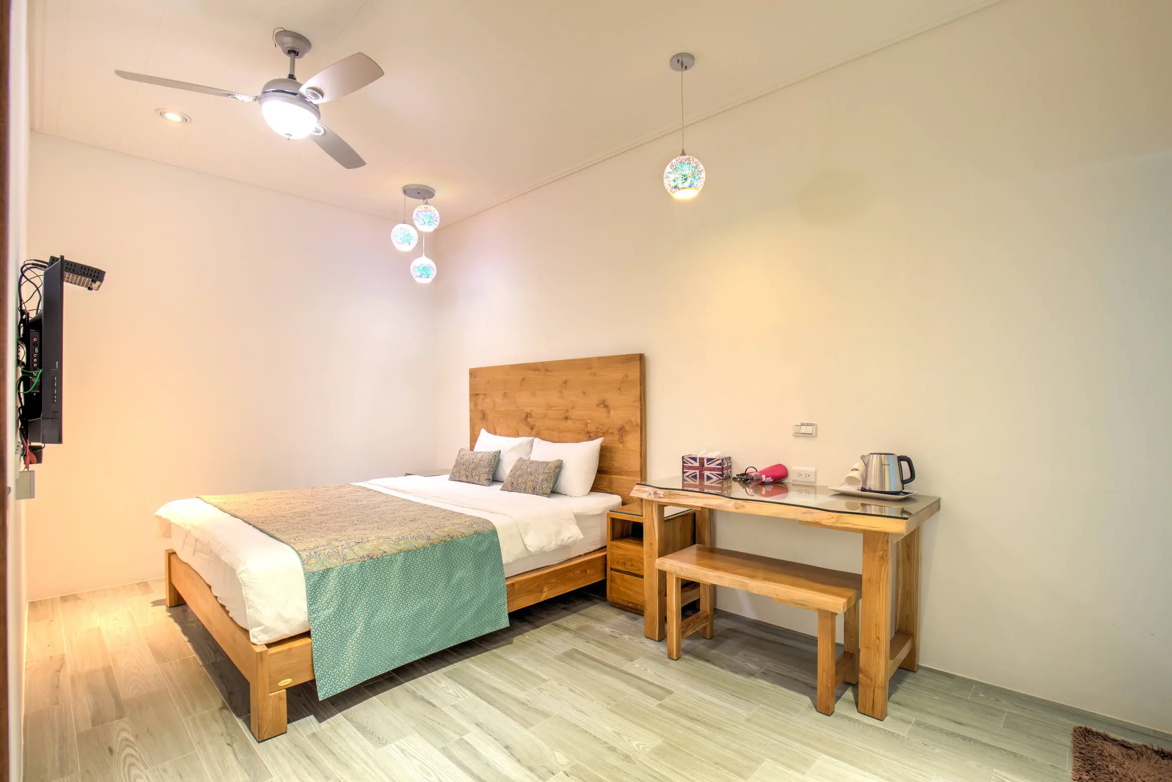 逗琉12-18人包棟(大於12人請點選加人加價）